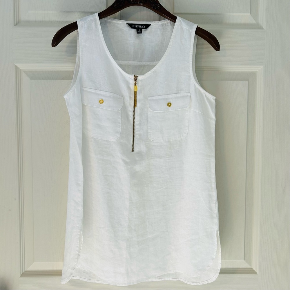 Ellen Tracy Small 100% Linen White Sleeveless Shirt with Gold Details